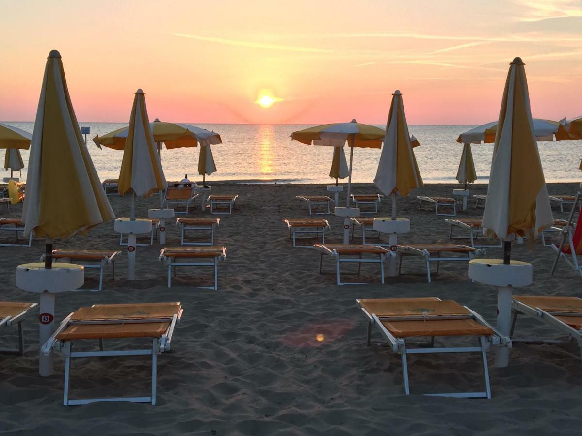 Sulmare Alba Adriatica Bed & Breakfast Eksteriør bilde