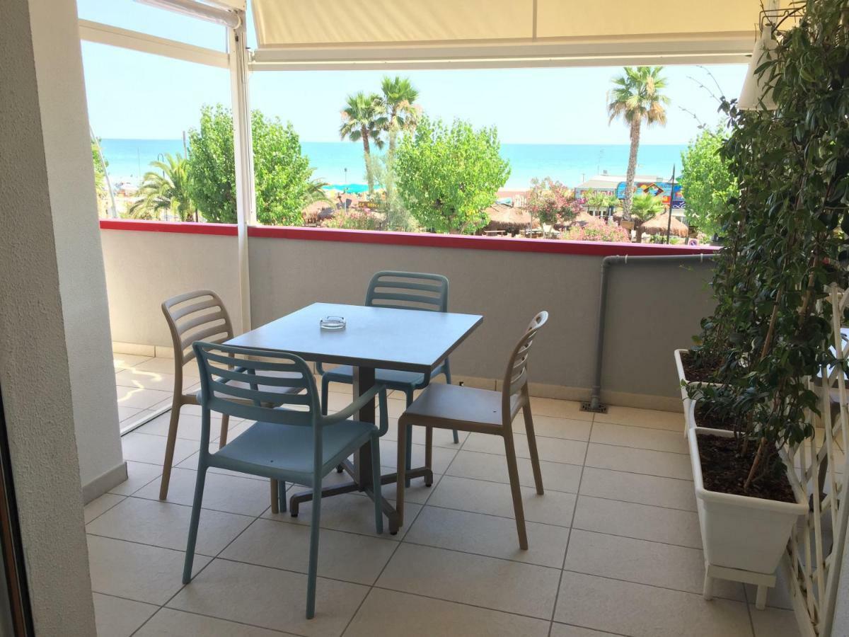 Sulmare Alba Adriatica Bed & Breakfast Eksteriør bilde